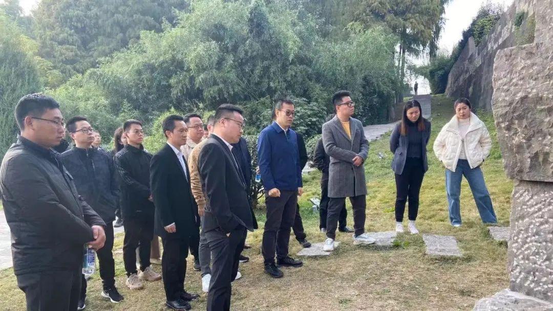 中建发展2023年青干班暨习近平新时代中国特色社会主义思想学习班、青马工程培训班在我院举办2.jpg